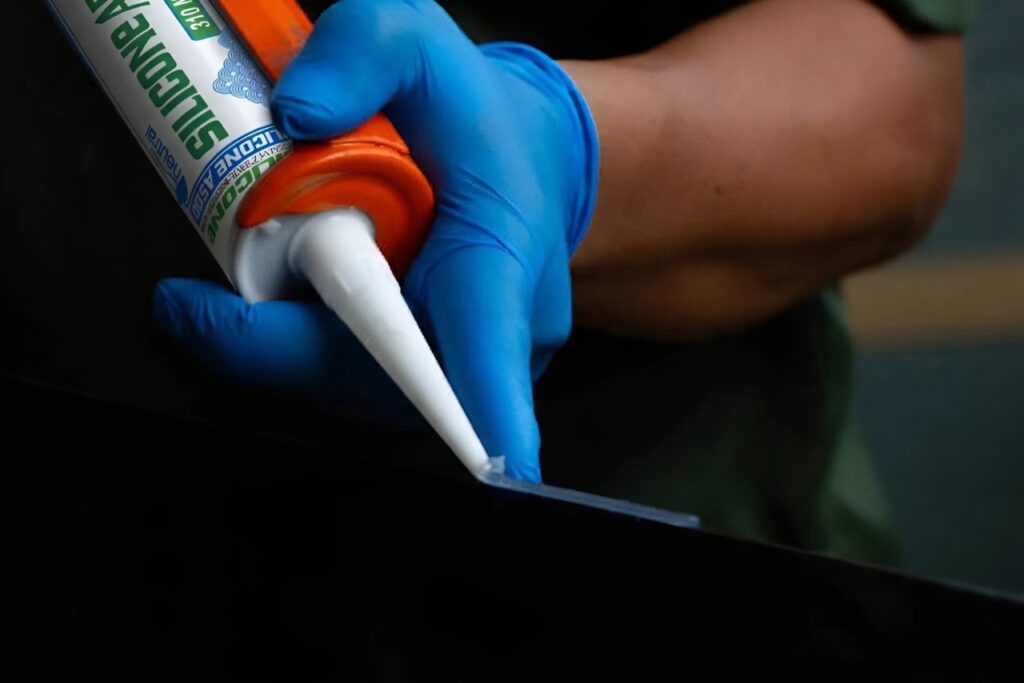 Thi công nhôm kính cơ bản